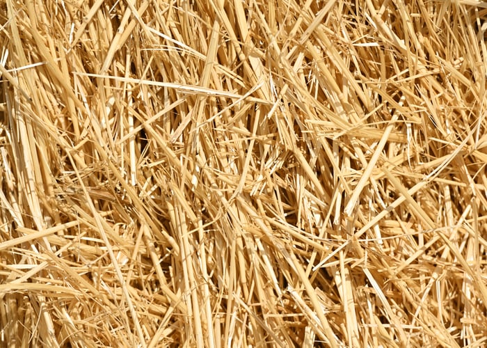 straw for goat bedding
